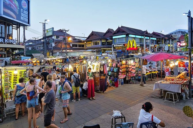 Chiang Rai Food & Night Market Walking Tour with Local Host - What I like most about the guide-led format