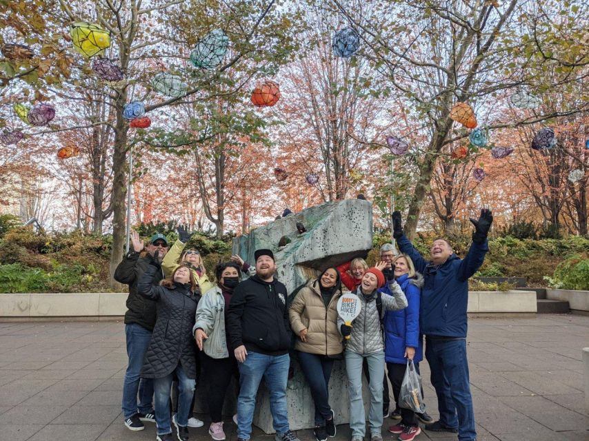 Chicago in a Day: Food & Walk Tour+Free Bike or Kayak Rental - From the Chicago Riverwalk to the Chicago Theatre