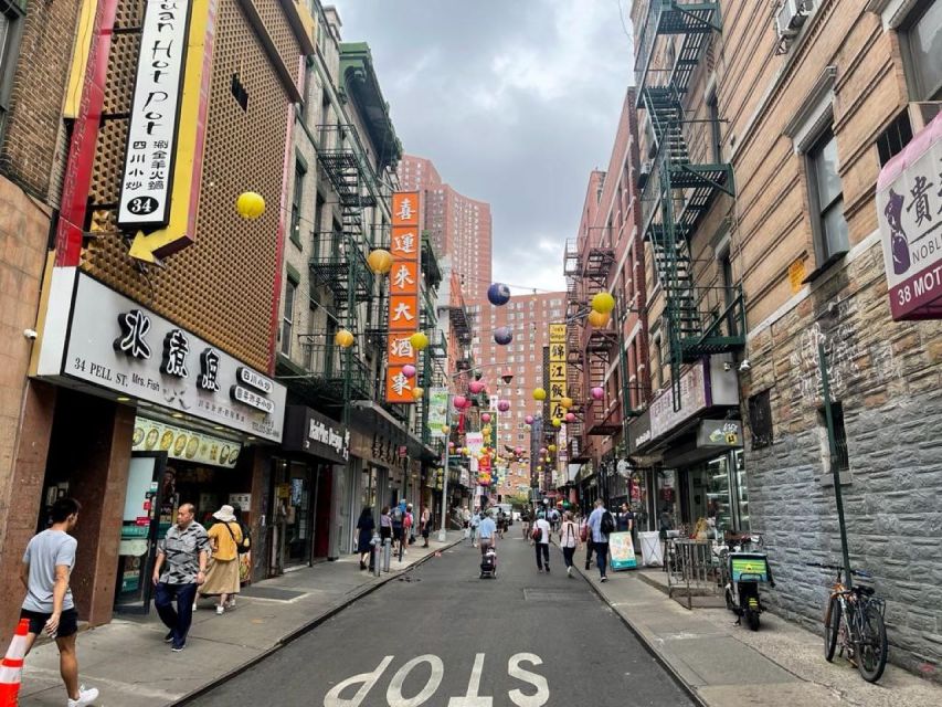 Chinatown Walking Food Tour of New York - Starting at Bayard and Mulberry Streets