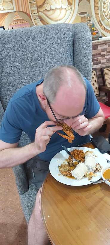 Colombo Local Food Tour by Tuk Tuk – All Inclusive - From small snacks to proper Sri Lankan plates