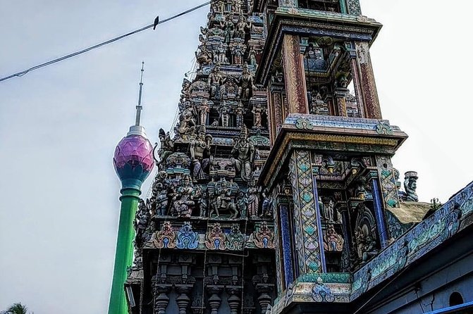 Colombo STREET Food with private guide city tour(All - included ) - Starting at the Clock Tower and Colombo Fort