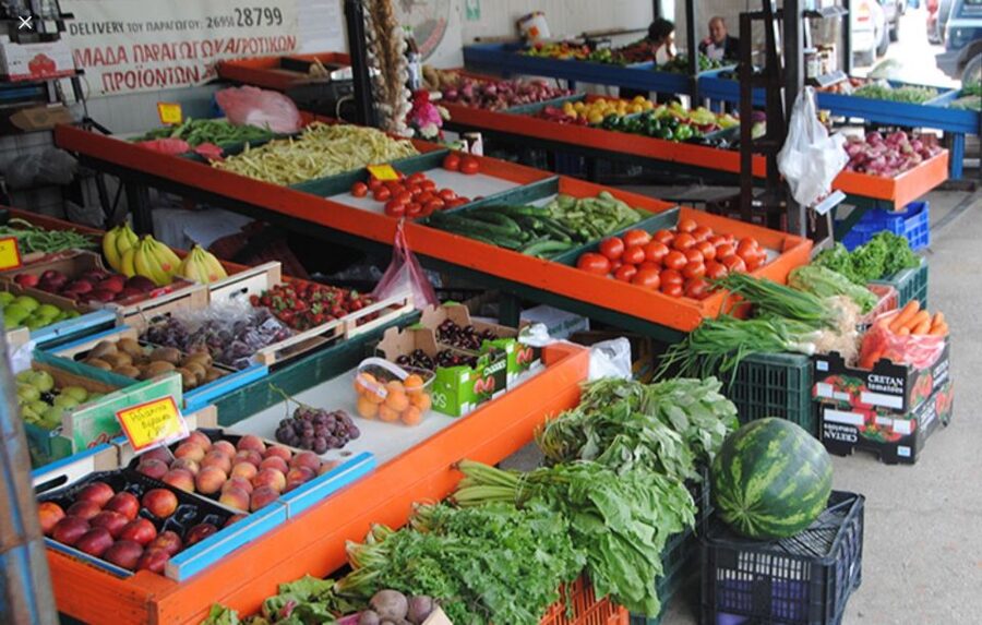 Corfu Town: Guided Walking Tour and Local Food Tastings - Is $104 a fair price?