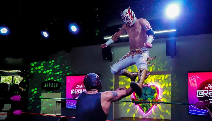 Cozumel: Mexican Wrestling Show with Tacos & Margaritas! - The show: masks, myths, and athletic theater