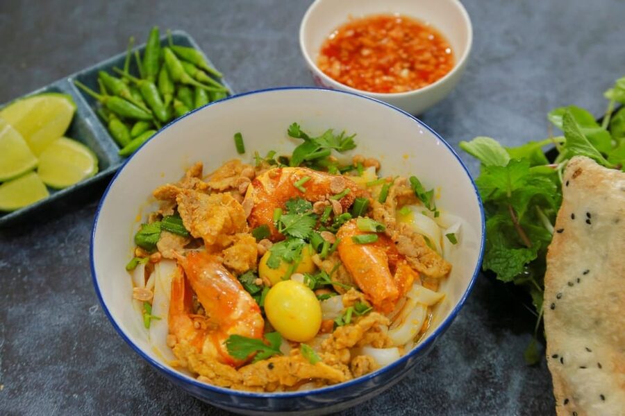 Da Nang: 4 hours city exploration and local food tour - Son Tra Peninsula, Da Nang’s Green Pearl
