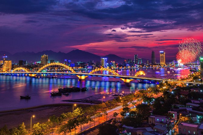Da Nang by Night from Hoi An: Seafood dinner, night market and cruise trip - 5 PM pickup and the ride from Hoi An