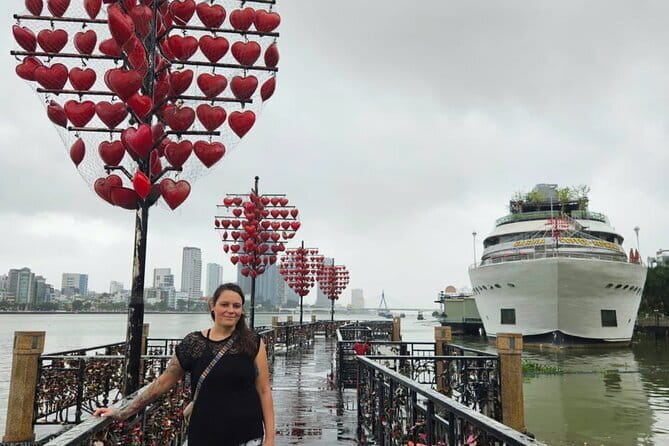 Da Nang City Sightseeing And Local Street Food Tour With Students - Why this tour works for a first day in Da Nang