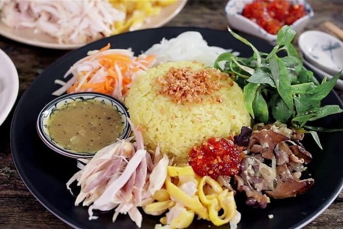 Da Nang City Sightseeing And Local Street Food Tour With Students - Dragon Bridge, Tran Thi Ly Bridge, and the Han River