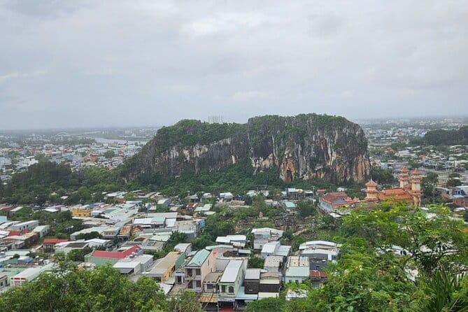 Da Nang City Sightseeing And Local Street Food Tour With Students - Bac My An Market and the food part of the day
