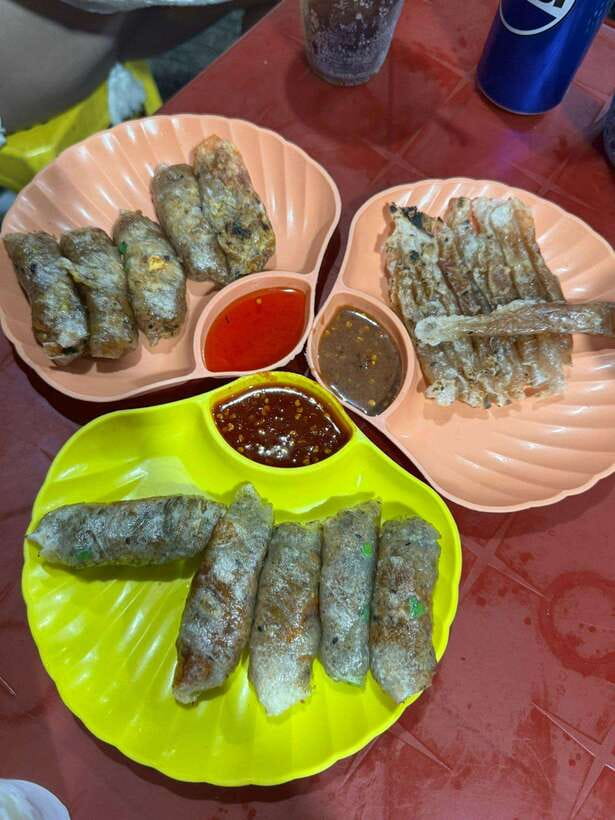 Da Nang City Street Food Private Tour With Local Students - The local student guides make the difference