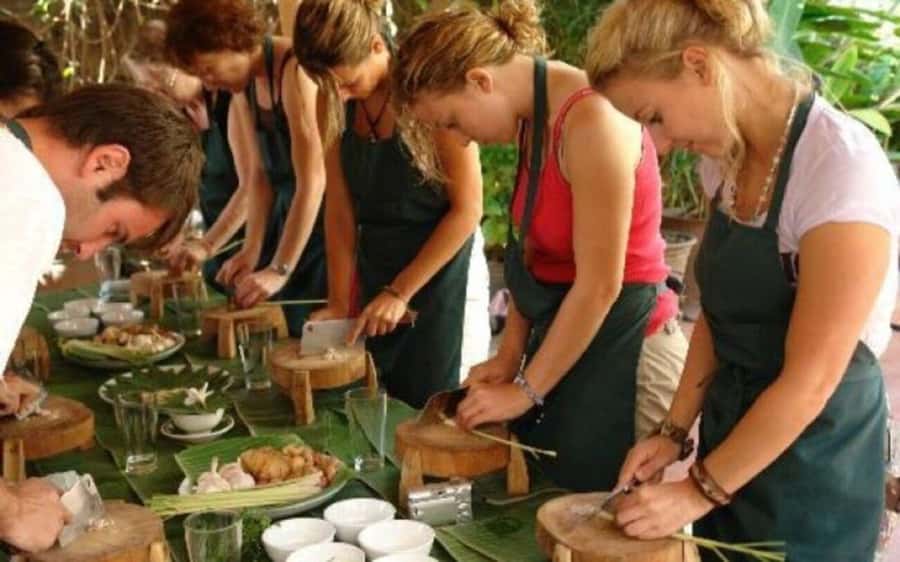 Da Nang: Cooking Pho & Vietnamese Dishes With Local Chef - Key points at a glance