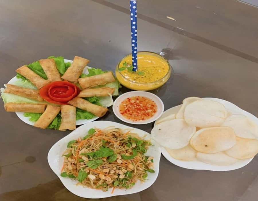 Da Nang: Cooking Pho & Vietnamese Dishes With Local Chef - Passion juice and the meal you make