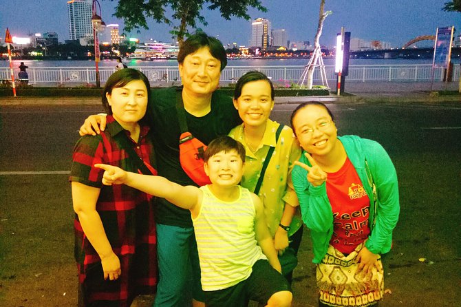 Da Nang: Seafood dinner, night market, sightseeing by night - The Han River and Da Nang’s famous bridges