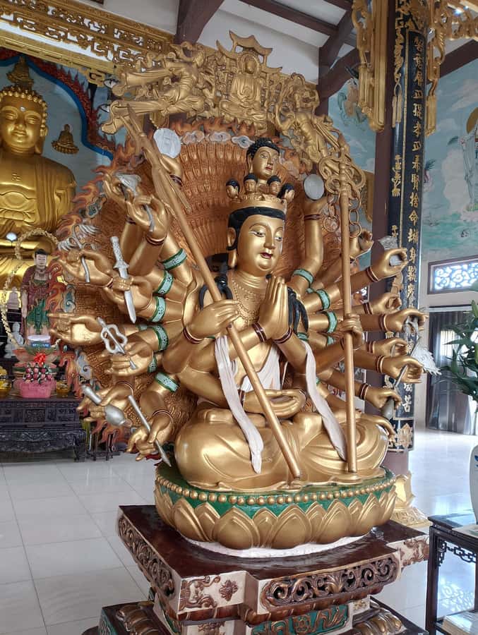 DaNang Private Walking Tour from Local Foods to Foot Massage - Why this Da Nang evening works
