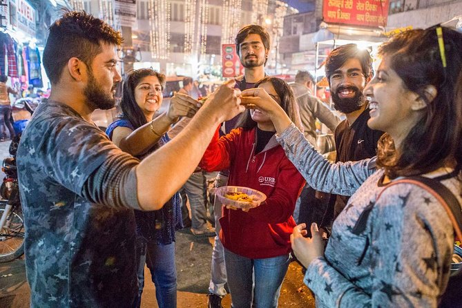 Delhi Food Walk: Rickshaw Ride, Street Eats & Market Tour - Why Kamla Nagar is a good place to start eating in Delhi