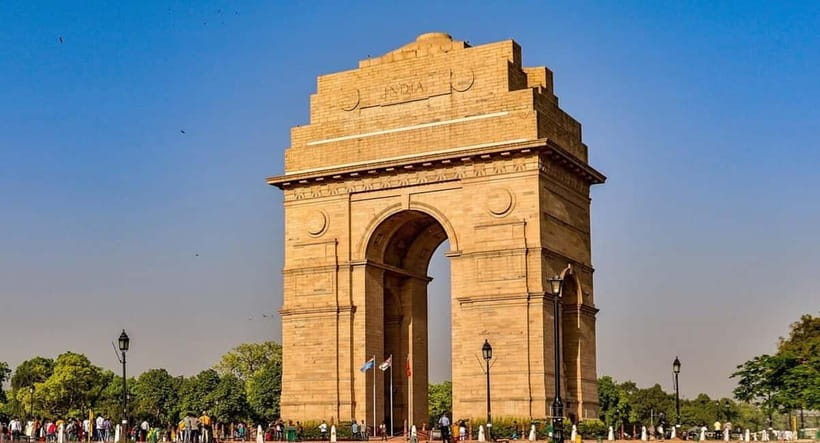 Delhi: Old Delhi and Chandni Chowk Tuk-Tuk Tour - The Red Fort in a very short window