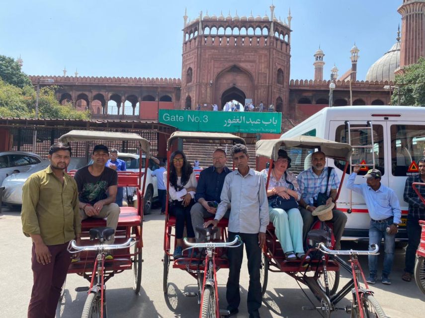 Delhi: Private Chandni Chowk, Food Tasting, & Tuk-Tuk Tour - Who should book this Old Delhi tour?