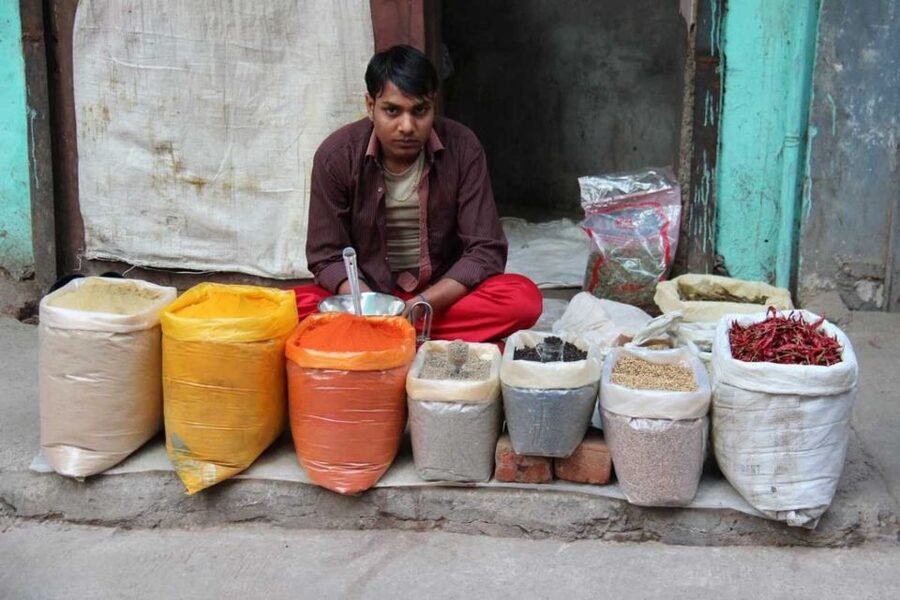 Delhi: Street Food Walking Tour of Old Delhi with Tastings - Finishing With Dahi Bhalla