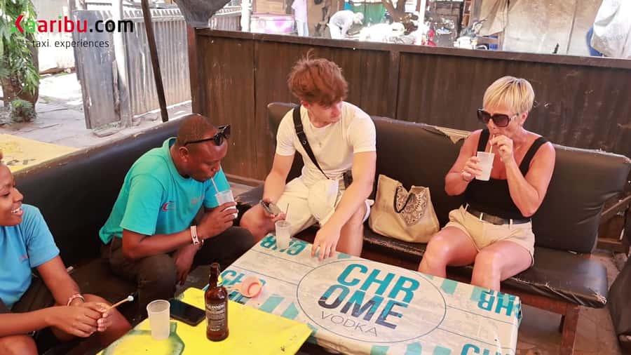 Diani: Market and Street Food Walking Tour - Palm wine at a local bar