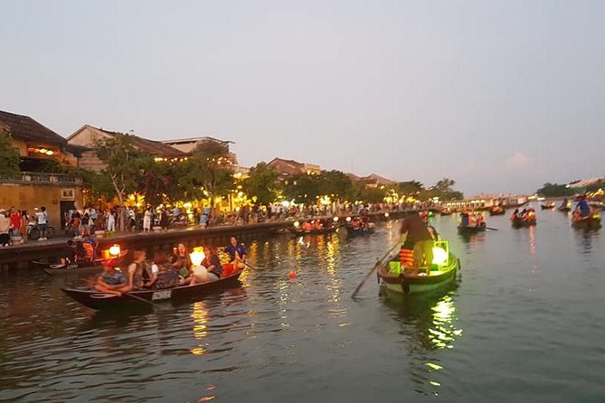 Discover Hoi An Walking Tour, Sampan Boat Ride, Night Market &Colourful Lanterns - Hoi An Night Market and its lantern glow