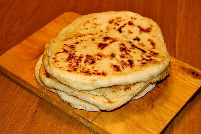 Discover Oradea - Walking Tour with Local Food Tasting - Why this short Oradea walk works