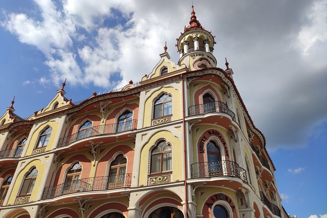 Discover Oradea - Walking Tour with Local Food Tasting - Moon Church and Oradea’s religious story