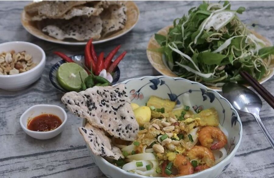 Dragon bridge show and Da Nang local food tour - Meeting at 17:30 Near the Han River