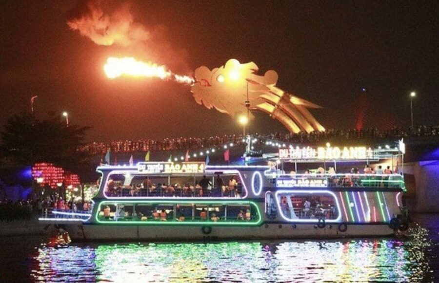 Dragon bridge show and Da Nang local food tour - Who Will Get the Most From This Evening