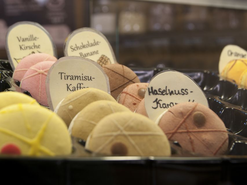 Dresden: Taste of Dresden Food Walk - Meeting in the QF Passage