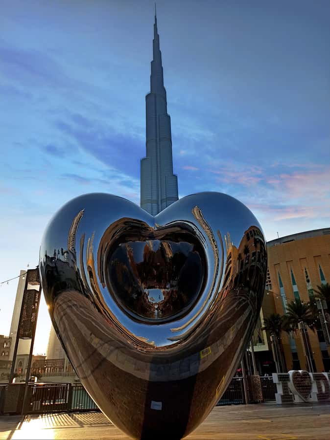 Dubai: City Highlights Tour with Blue Mosque & Street Food - Crossing Dubai Creek by abra