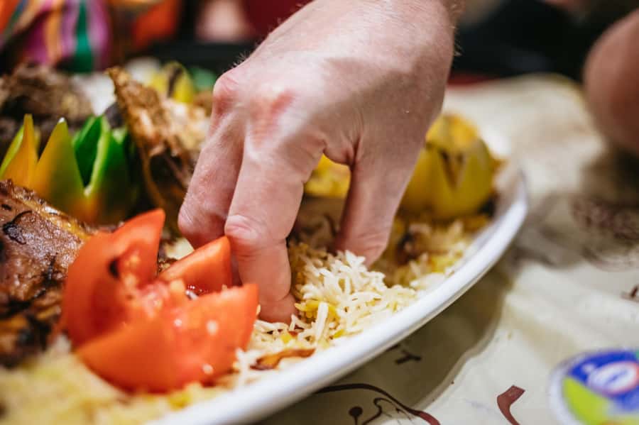 Dubai: Half-Day Street Food Tour - Crossing Dubai Creek by abra