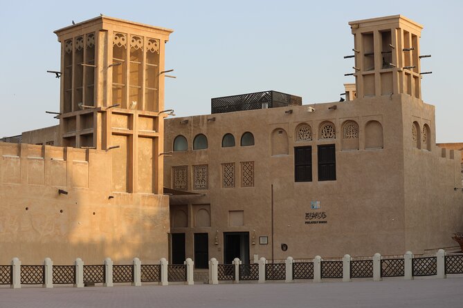 Dubai Old Town, Culture, History, Street food and Souks Tour - Gold Souk: a dramatic finish