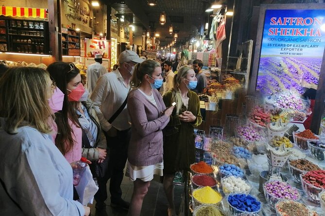 Dubai Old Town, Culture, History, Street food and Souks Tour - What the guides add to the experience