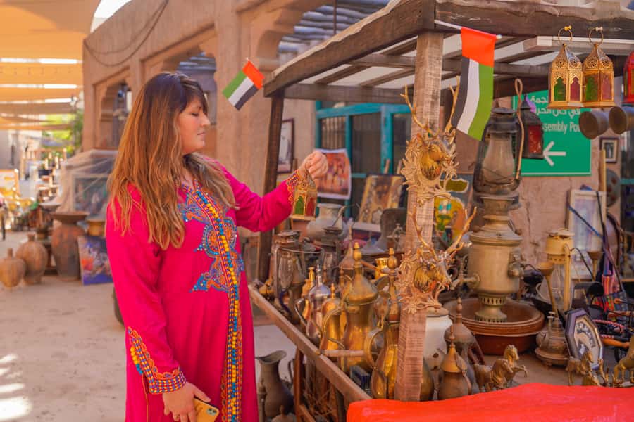 Dubai: Old Town, Street Food, Creek, Souks, & Emirati House - Al Fahidi and the first glimpse of old Dubai