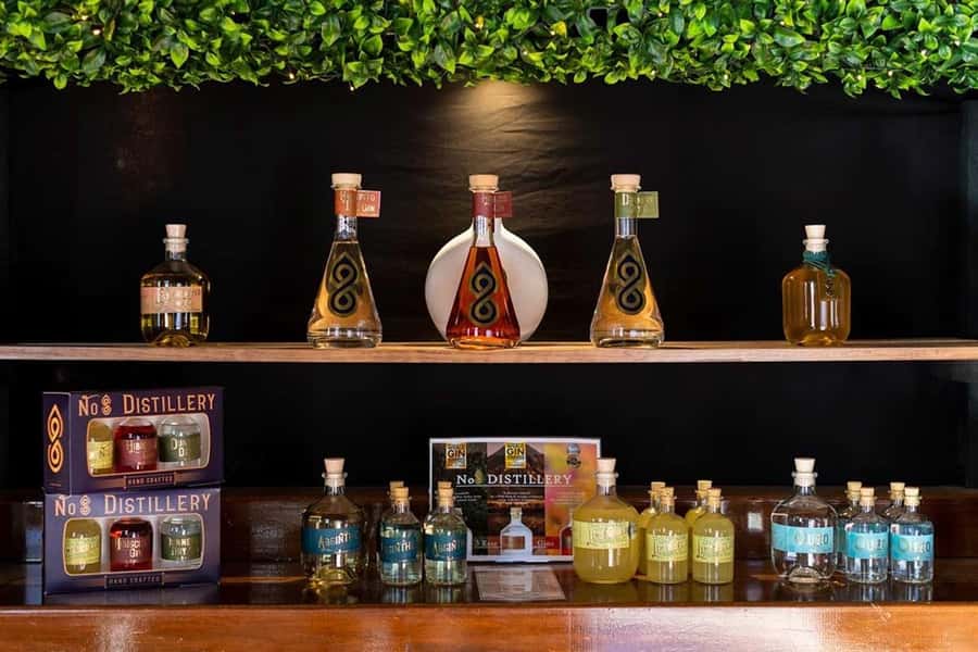 Dunedin: 3 Hour Artisan Food Walking Tour - Ethical chocolate with a clear purpose