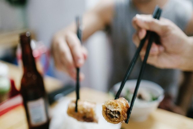 Eat Like a Local: Hanoi Street Food Adventure - Banh mi, banh cuon, and the pleasure of watching