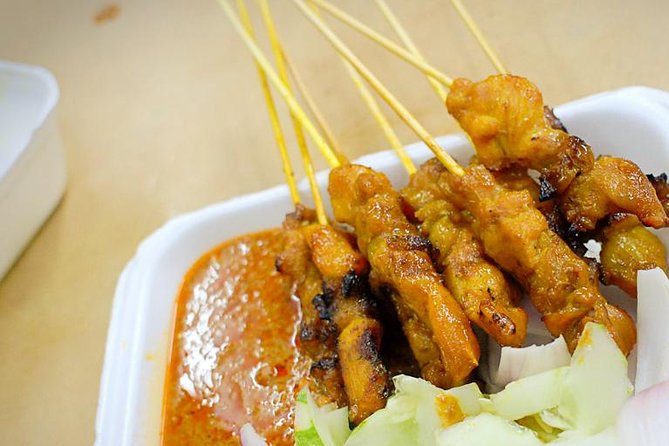 Eat Like a Local: Kuala Lumpur Hawker Center and Street Food Tour by Night - Mamak stalls and the Indian side of Kuala Lumpur
