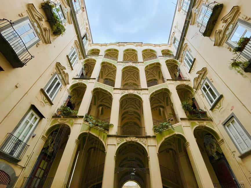 Esoteric Naples: Secrets, Ghosts & Street Food Tour - Palazzo dello Spagnolo and Sanità’s Baroque style