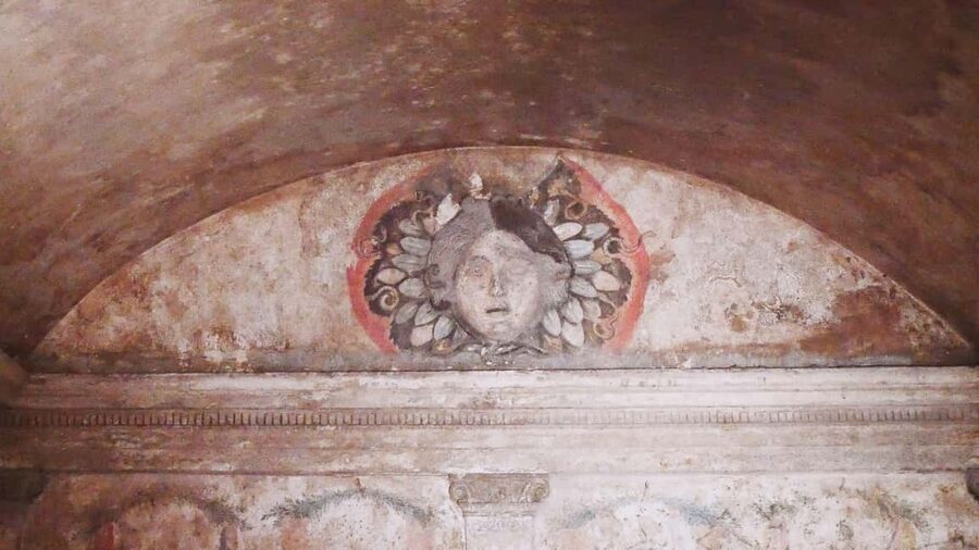 Esoteric Naples: Secrets, Ghosts & Street Food Tour - Practical details that can shape your day