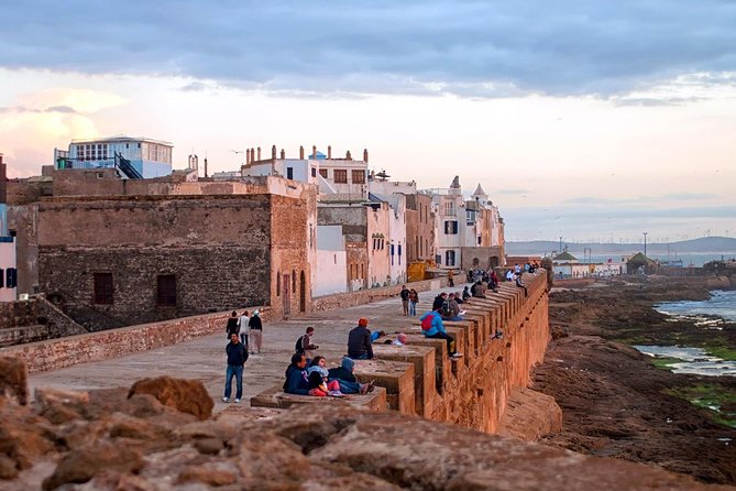 Essaouira Guided Tour: 3 on 1 - Nightlife tour, Live like a local & Street food - Starting at Bab Sbaa and finding Essaouira’s rhythm