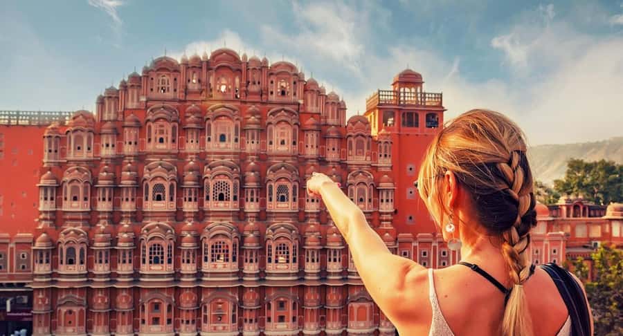Explore Chandni Chowk: Old Delhi Private Tuk Tuk & Food Tour - Why this Old Delhi tour works