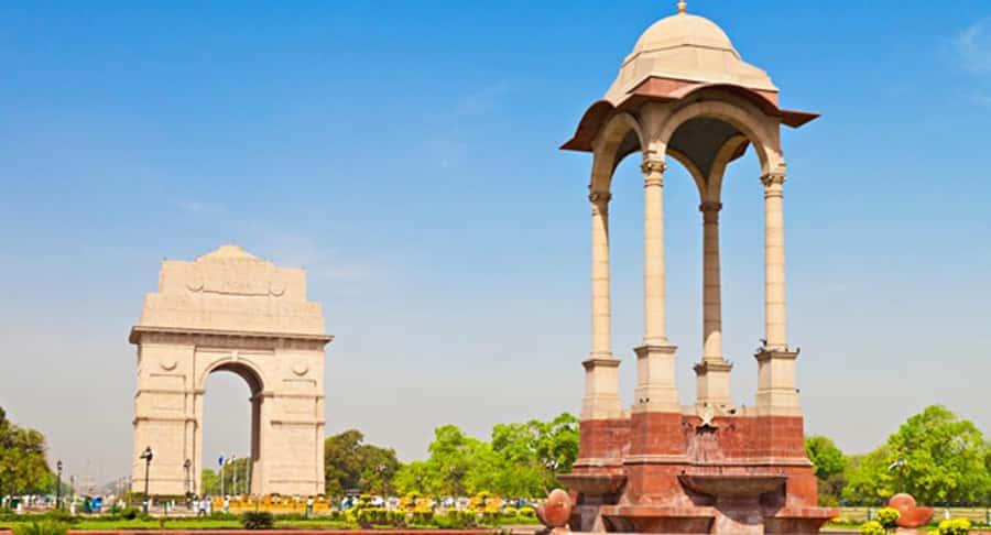 Explore Chandni Chowk: Old Delhi Private Tuk Tuk & Food Tour - What the $27 price really gets you