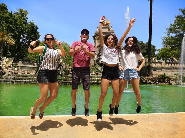 Family Private Tour: Churros, Hot Chocolate & Games in Barcelona - Why this Barcelona family walk works