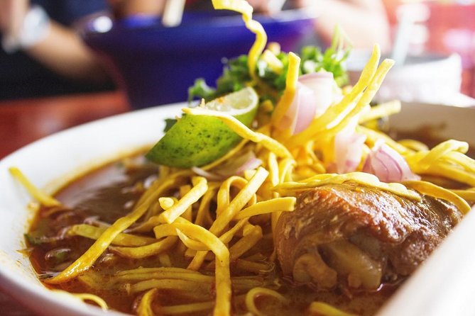 Famous Thai Street Food Tasting Experience! - Timing, transport, and practical planning