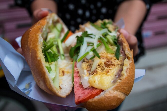 Female Rider | Street Food & Sightseeing By Motorbike - The food: a full Saigon sampler