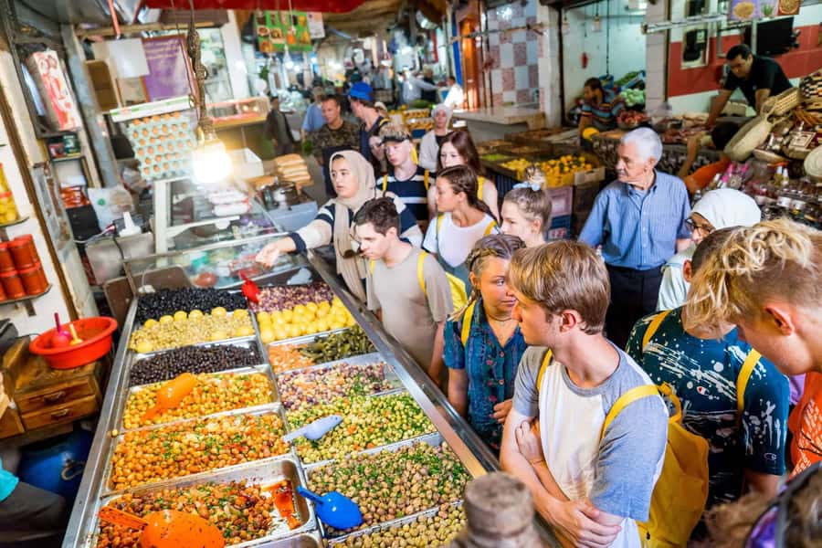 Fes: Street Food Walking Tour - Seven to eight stops, with a little of everything
