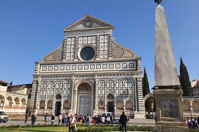 Flavors of Florence San Lorenzo Street Food and Sightseeing Tour - Piazza della Repubblica and Florence’s café tradition