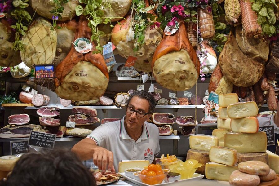 Florence Central Market Food Tour with Eating Europe - Who will get the most from this Florence food walk