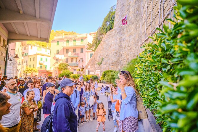 Florence: Cinque Terre Park Day Trip with Optional Street Food - Price, group size, and overall value