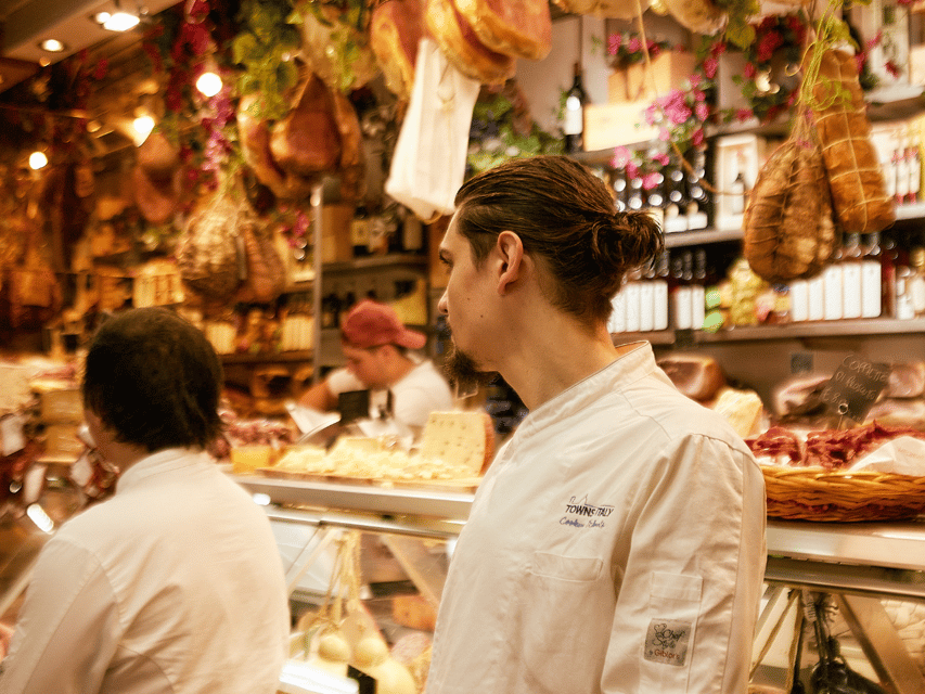 Florence: Cooking Class with Local Food Market Tour - A social Florence activity for families and solo visitors