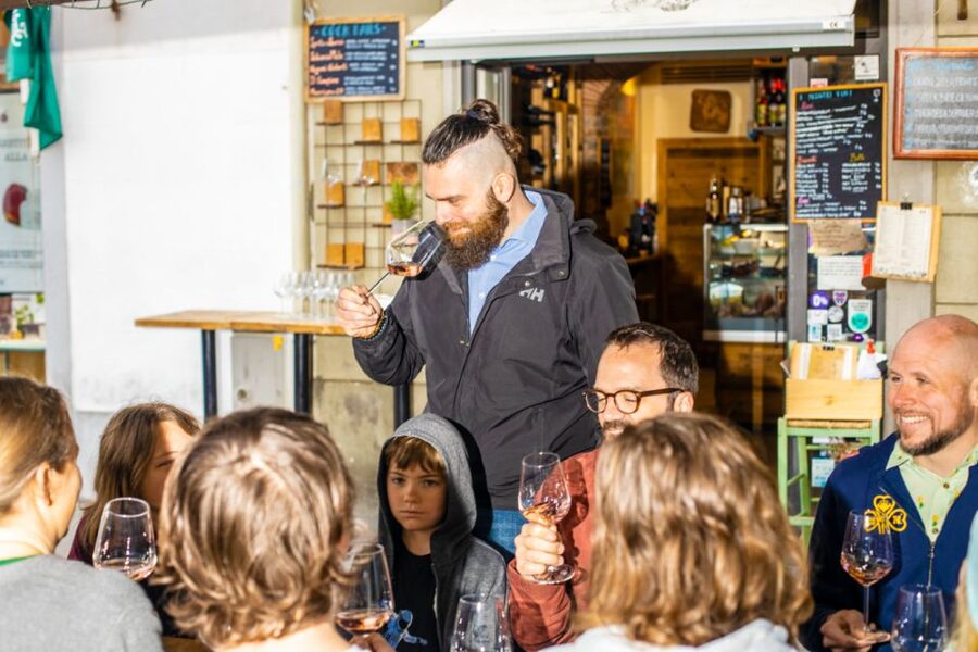 Florence: Grocery Market Food Tour and Tastings with a chef - Ending with Florence’s favorite dessert
